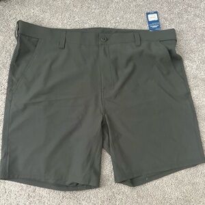 Huk Men's Charcoal Flat Front Shorts